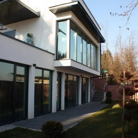 Villa Holiday Villas Szarajevó