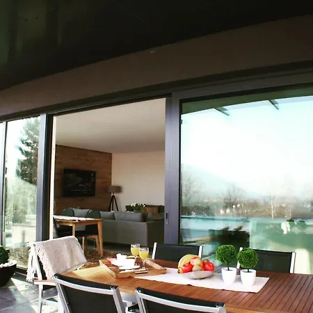 Villa Holiday Villas *