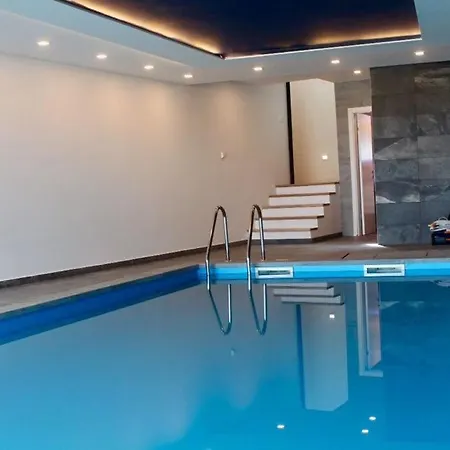 Holiday Villas *