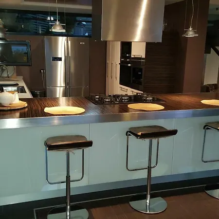 Villa Holiday Villas *