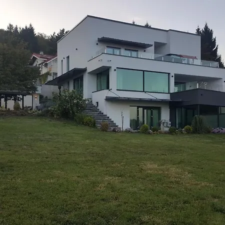 Holiday Villas Villa *